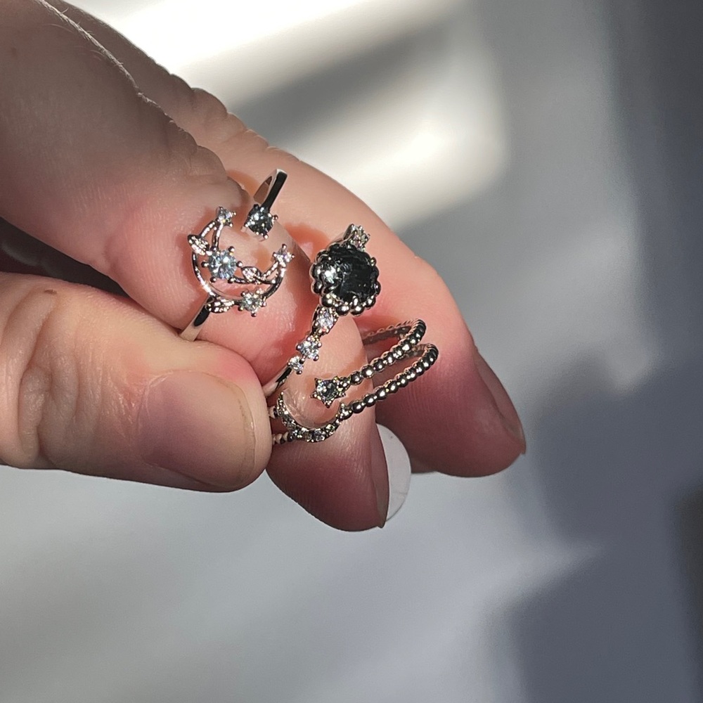 Three ring silver moon set